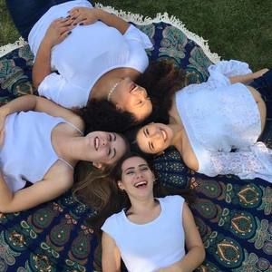 Meet your Posher, Victoria